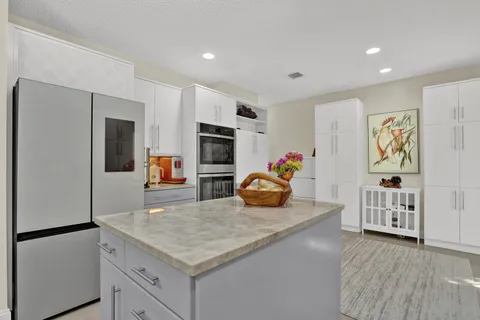 $899,900 | 2063 Cezanne Road, West Palm Beach, FL 33409