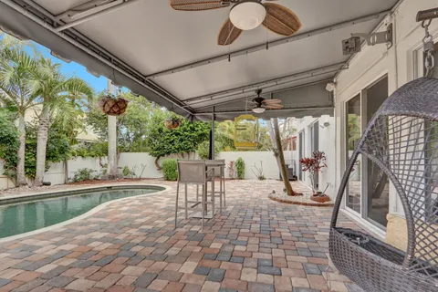 $899,900 | 2063 Cezanne Road, West Palm Beach, FL 33409