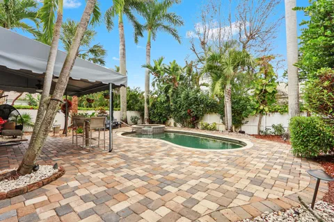 $899,900 | 2063 Cezanne Road, West Palm Beach, FL 33409