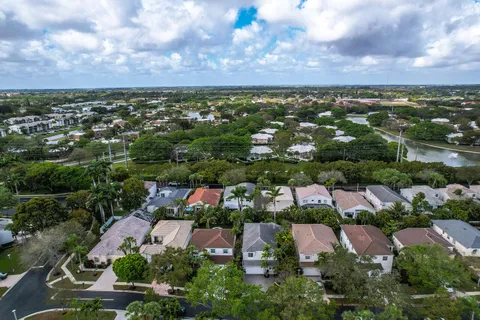 $899,900 | 2063 Cezanne Road, West Palm Beach, FL 33409