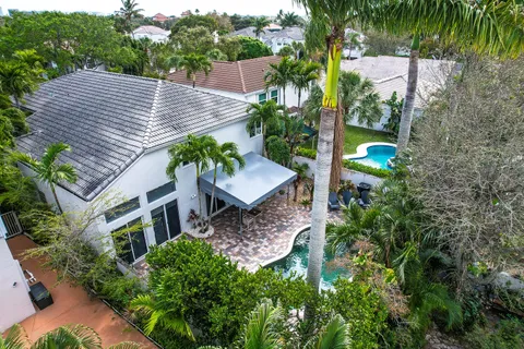 $899,900 | 2063 Cezanne Road, West Palm Beach, FL 33409
