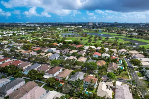 $899,900 | 2063 Cezanne Road, West Palm Beach, FL 33409