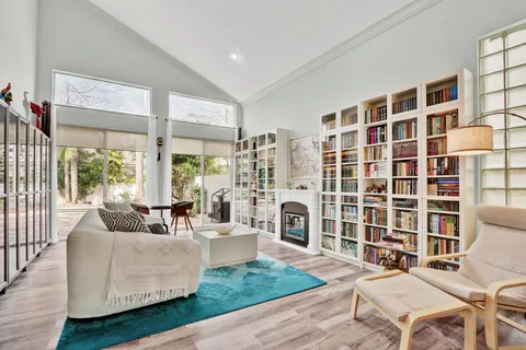 $899,900 | 2063 Cezanne Road, West Palm Beach, FL 33409