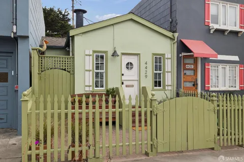 $899,000 | 4429 Kirkham Street, San Francisco, CA 94122