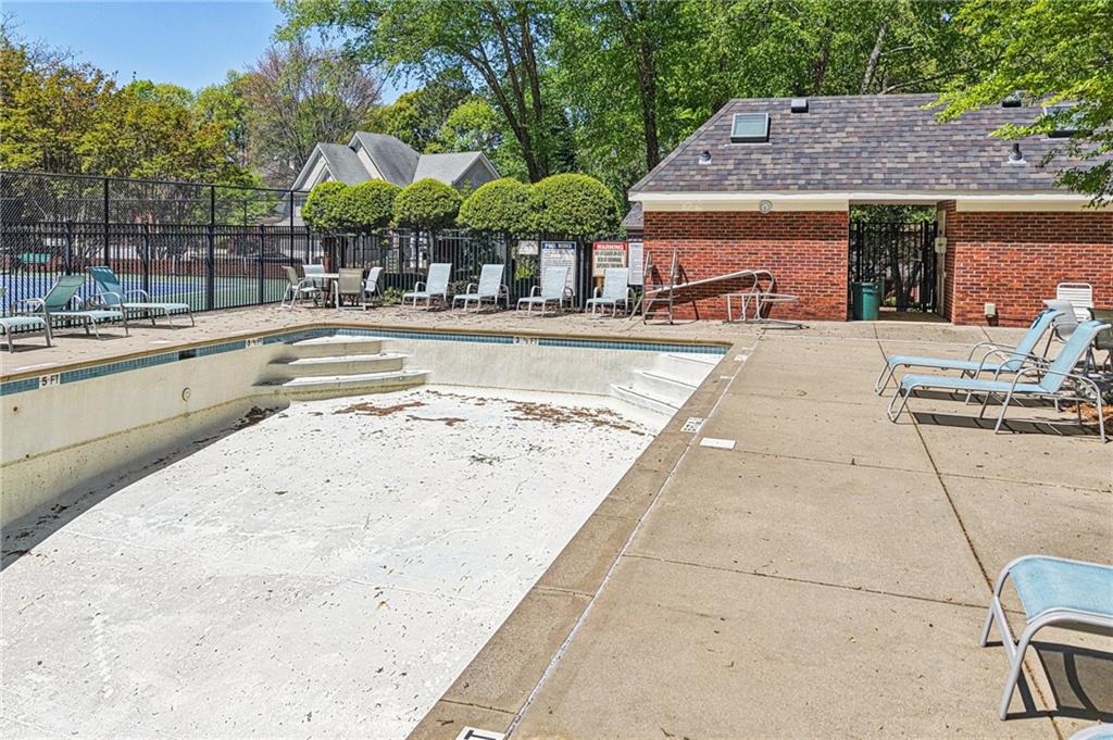 7155 Roswell Road, Unit 48 Atlanta, GA 30328 - Photo 50 of 55