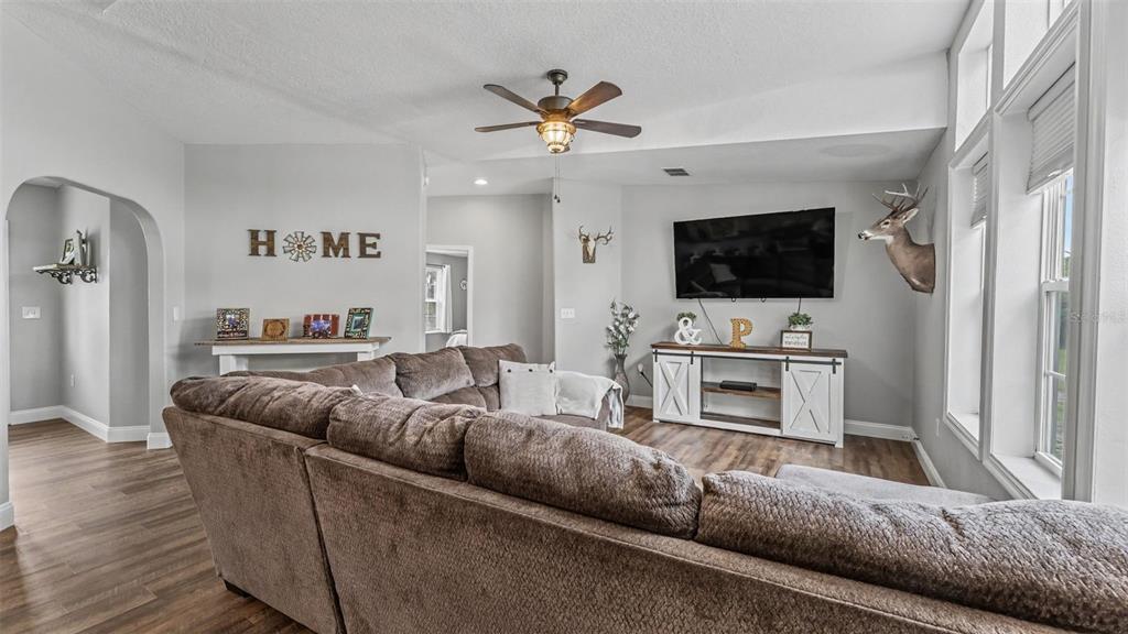 5600 Russo Road Bartow, FL 33830 - Photo 9 of 50