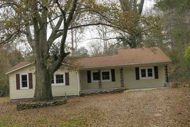 321 Spring Street Central, SC 29630 - Photo 1 of 8