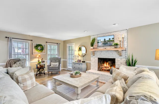 $445,000 | 109 Fort Street, Summerville, SC 29485