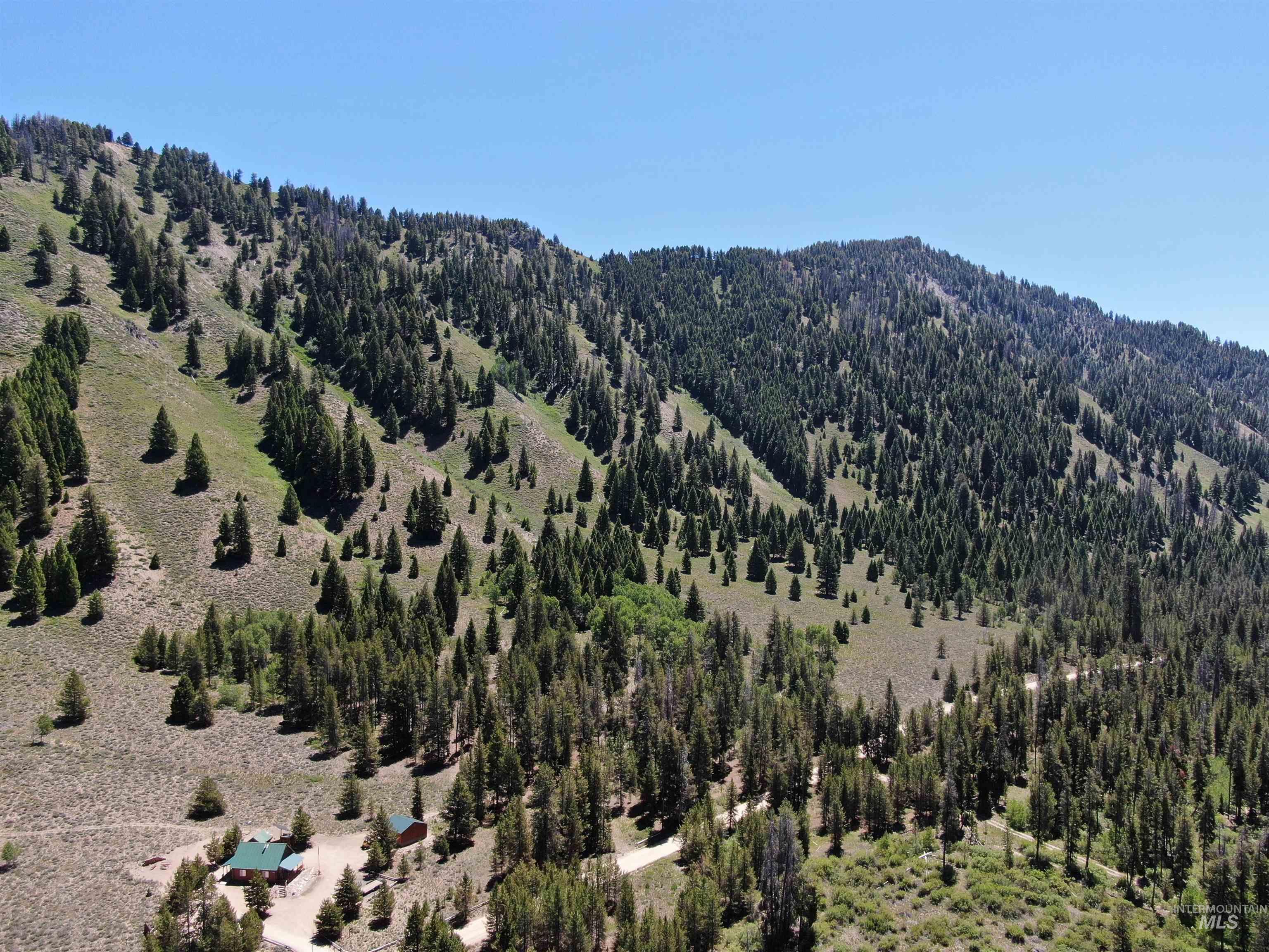 2049 Fleck Summit Road Fairfield, ID 83327 - Photo 19 of 47