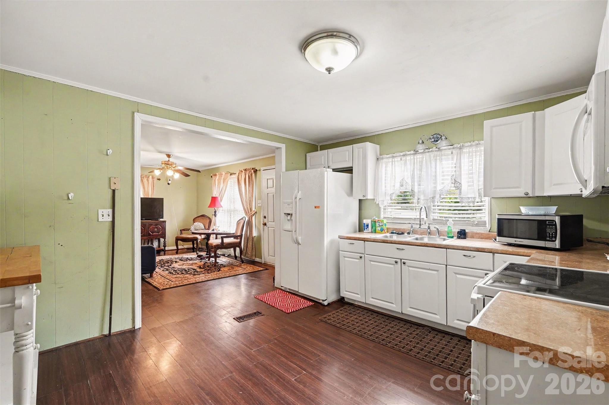 301 Hampton Road Lancaster, SC 29720 - Photo 9 of 16