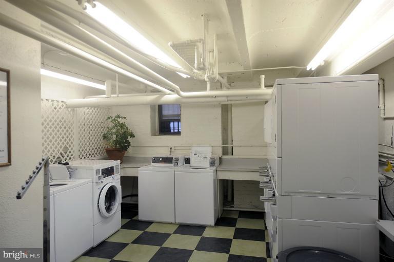 1514 17th Street Northwest, Unit 14 Washington, DC 20036 - Photo 13 of 16 a utility room with dryer and washer