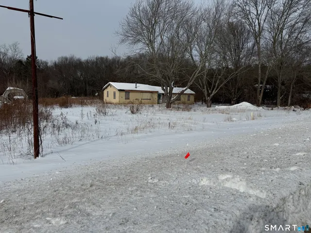 $319,000 | 366 Hartford Turnpike, Hampton, CT 06247