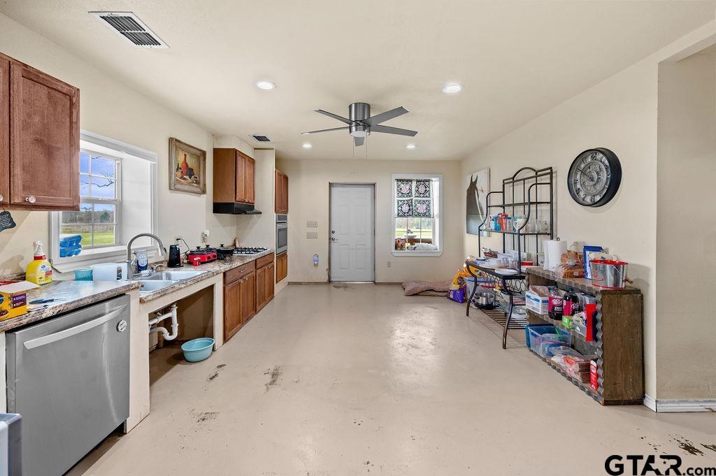 429 Texana Road Big Sandy, TX 75755 - Photo 20 of 29