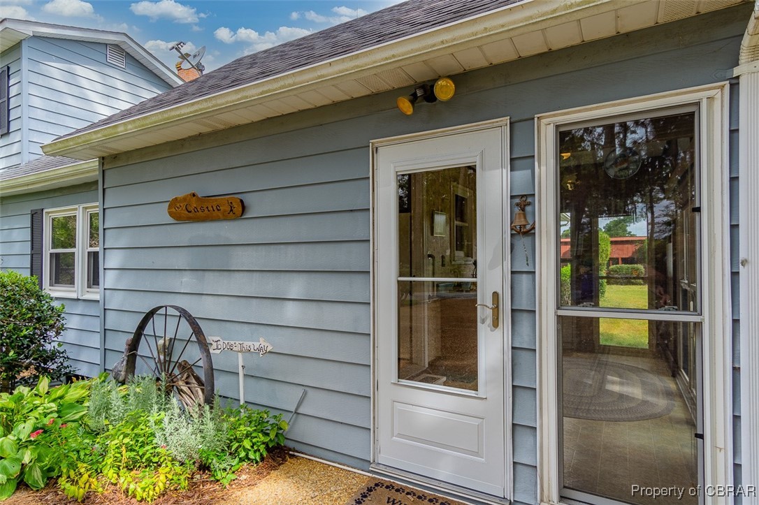60 Edwards Lndg Road Gwynn, VA 23076 - Photo 7 of 48 Gallery Image 7