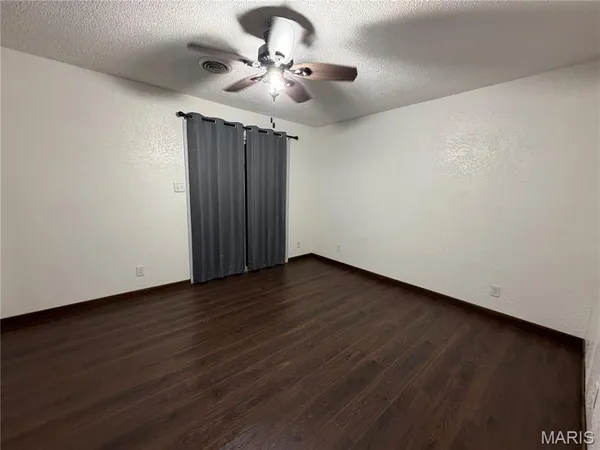 $229,500 | 4196 Highway 142, Poplar Bluff, MO 63901