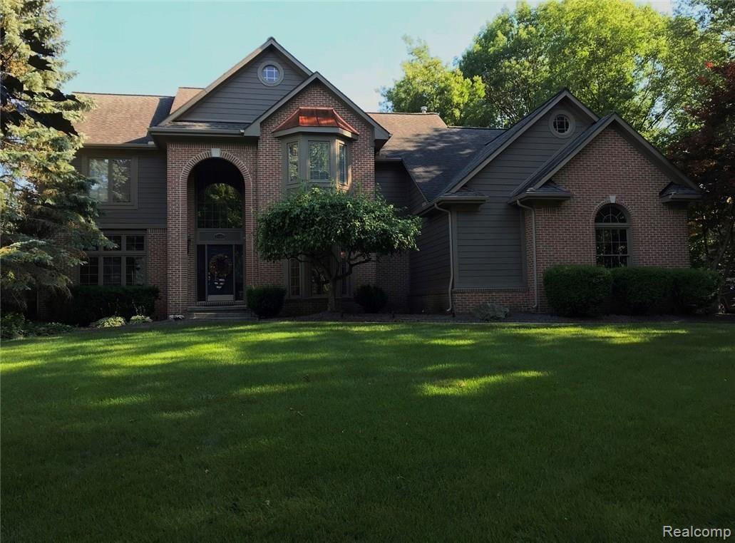 47655 Rochester Drive Novi, MI 48374 - Photo 1 of 50 Rochester Front Exterior 1b.jpg