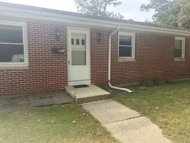 $1,300 | 206 East Street, Unit 204, Wilmington, IL 60481