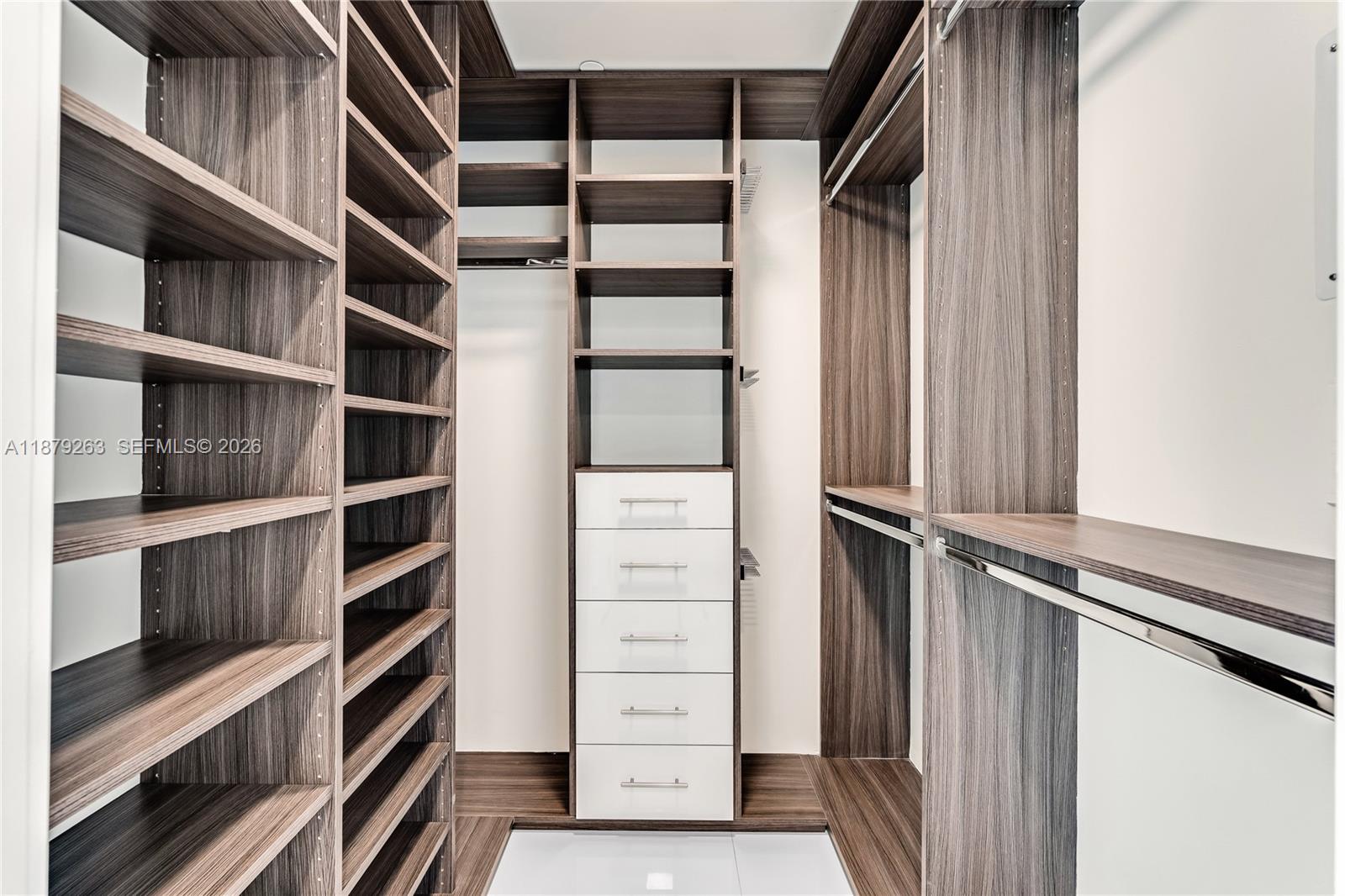 50 Biscayne Boulevard, Unit 3601 Miami, FL 33132 - Photo 18 of 83