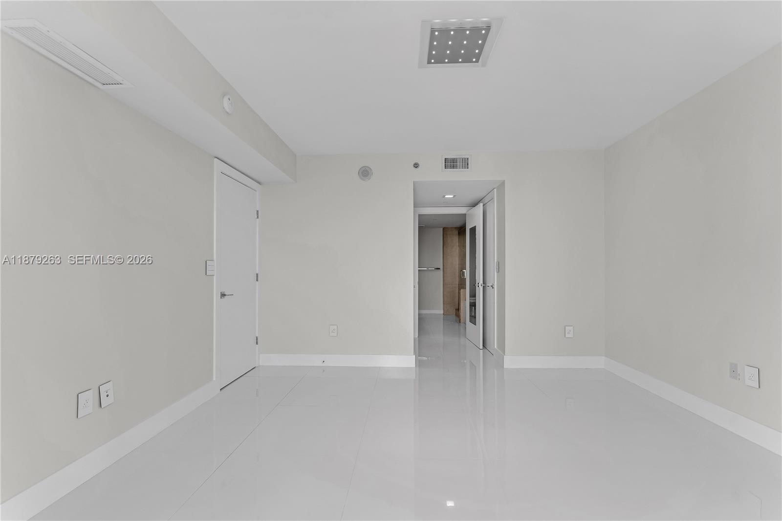 50 Biscayne Boulevard, Unit 3601 Miami, FL 33132 - Photo 25 of 83 a view of empty room