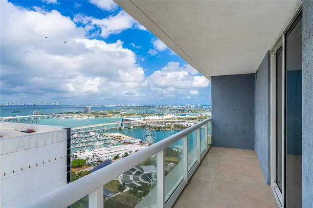 $725,000 | 50 Biscayne Boulevard, Unit 3601, Miami, FL 33132