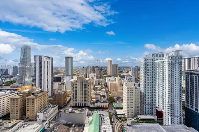 $725,000 | 50 Biscayne Boulevard, Unit 3601, Miami, FL 33132