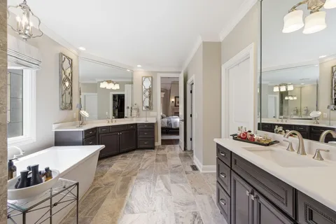 $1,999,990 | 9421 Whittingham Drive, Brentwood, TN 37027