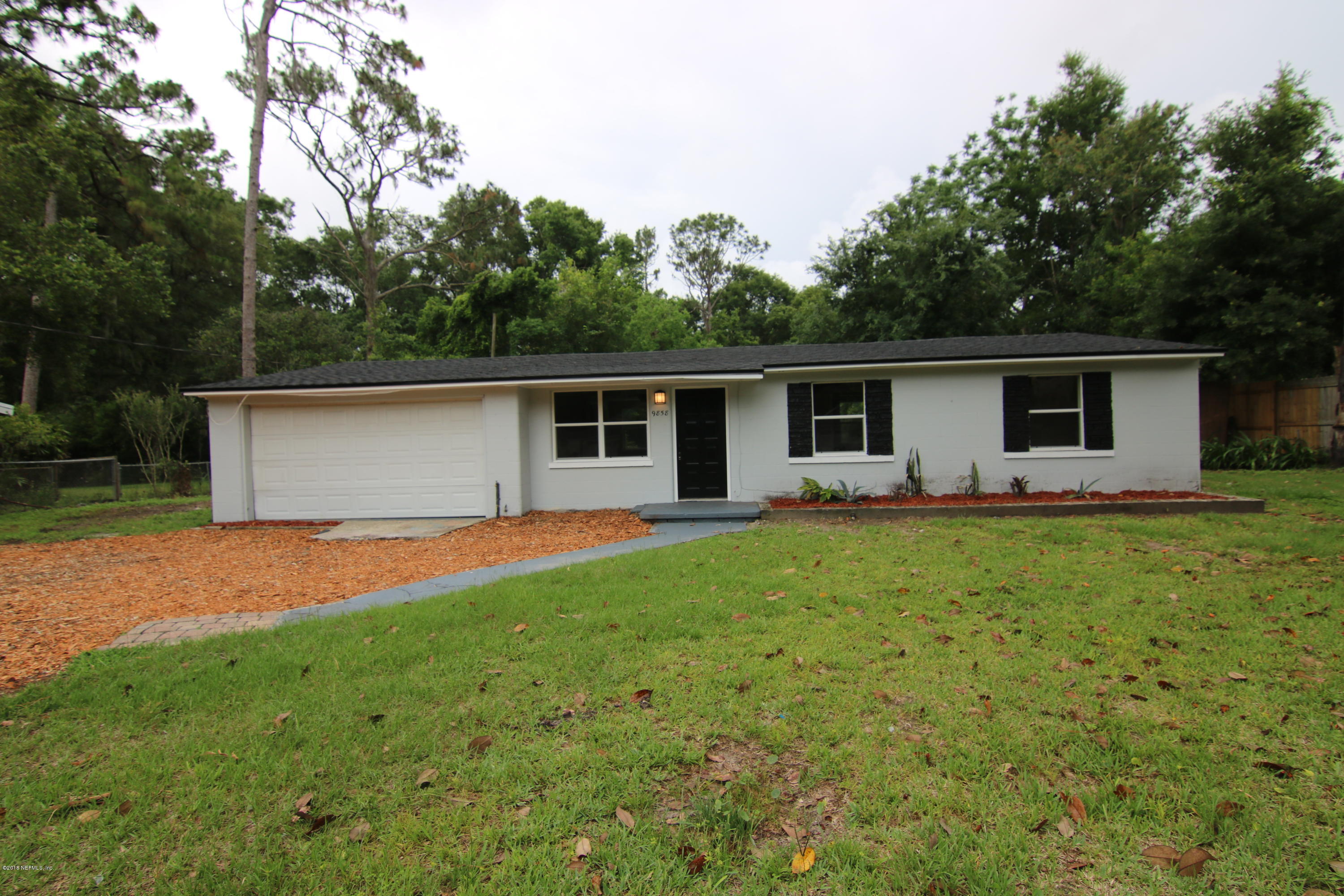 9858 Arnold Road Jacksonville, FL 32246 - Photo 2 of 21 IMG_1300