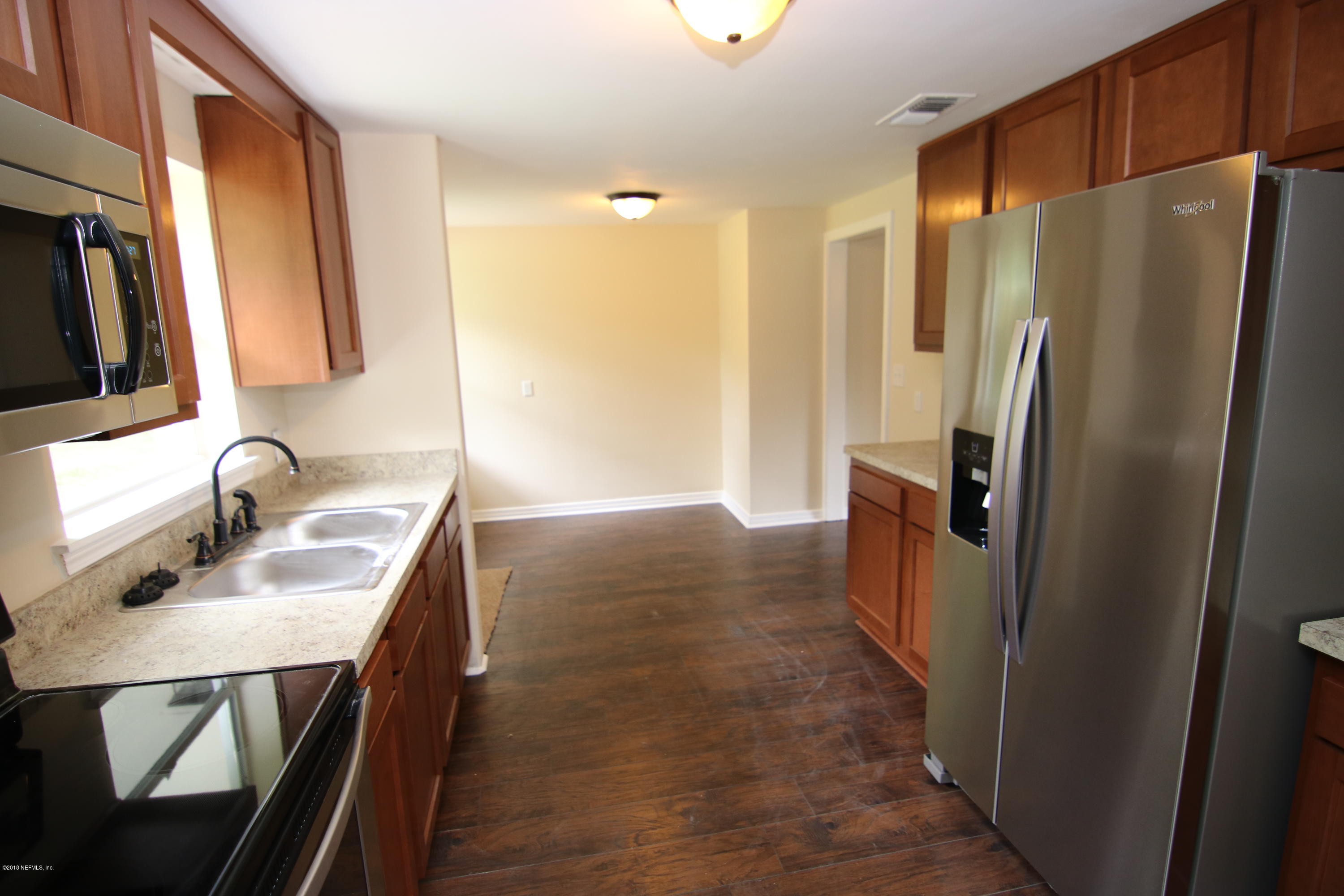 9858 Arnold Road Jacksonville, FL 32246 - Photo 8 of 21 IMG_1309