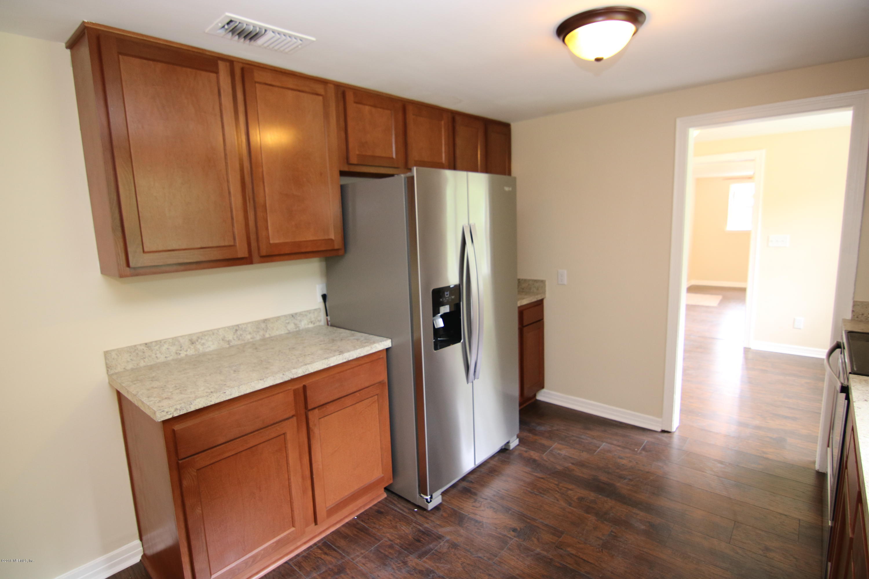 9858 Arnold Road Jacksonville, FL 32246 - Photo 10 of 21 IMG_1307