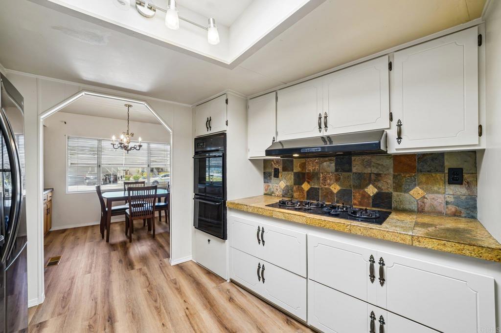 29056 Via Playa Del Rey Murrieta, CA 92563 - Photo 12 of 50