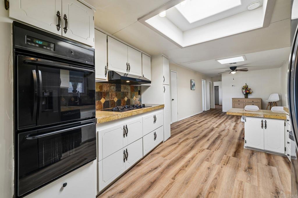 29056 Via Playa Del Rey Murrieta, CA 92563 - Photo 13 of 50