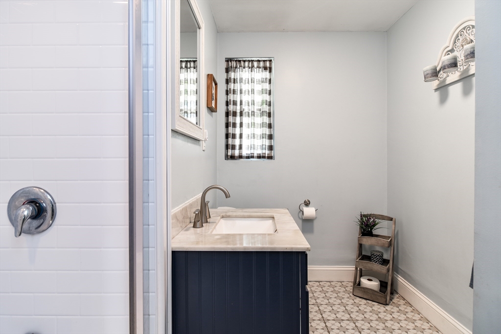 19 Ruth Drive Framingham, MA 01701 - Photo 20 of 34