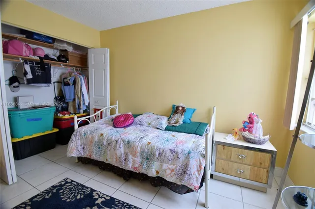 $279,000 | 9301 Southwest 4th Street, Unit 114E, Miami, FL 33174