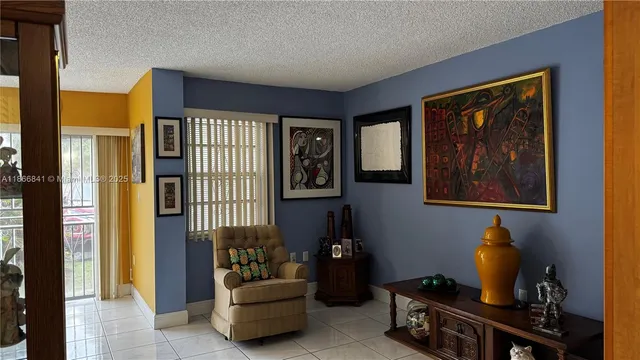 $279,000 | 9301 Southwest 4th Street, Unit 114E, Miami, FL 33174