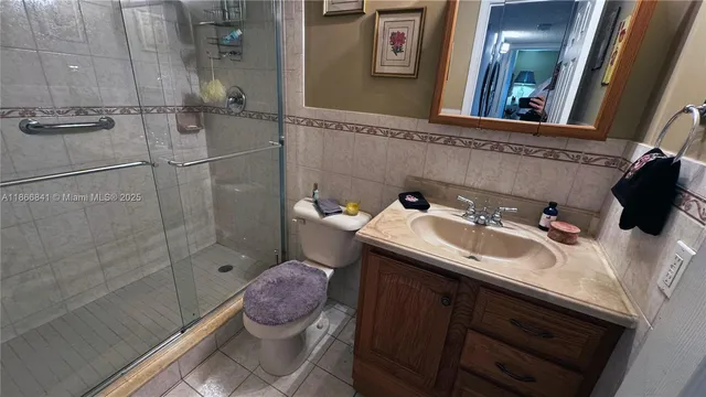 $279,000 | 9301 Southwest 4th Street, Unit 114E, Miami, FL 33174