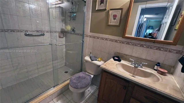 $279,000 | 9301 Southwest 4th Street, Unit 114E, Miami, FL 33174