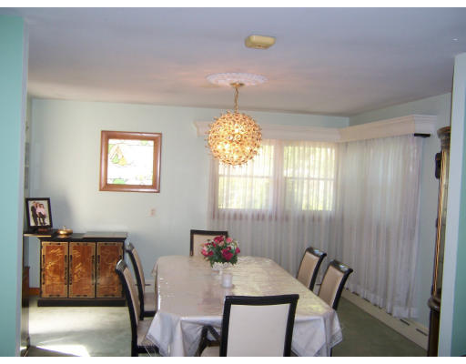 65 Viden Road Quincy, MA 02169 - Photo 9 of 15 Gallery Image 9