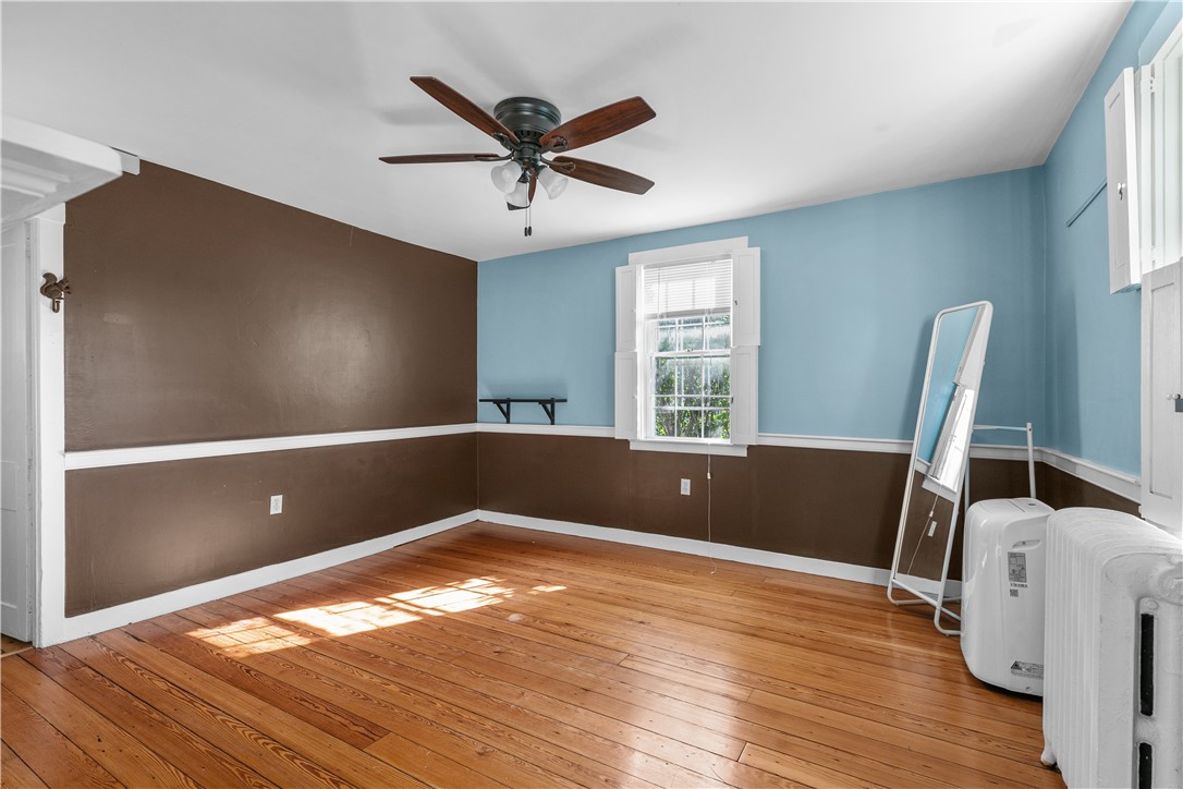 26 Perry Street, Unit 1 Newport, RI 02840 - Photo 5 of 27