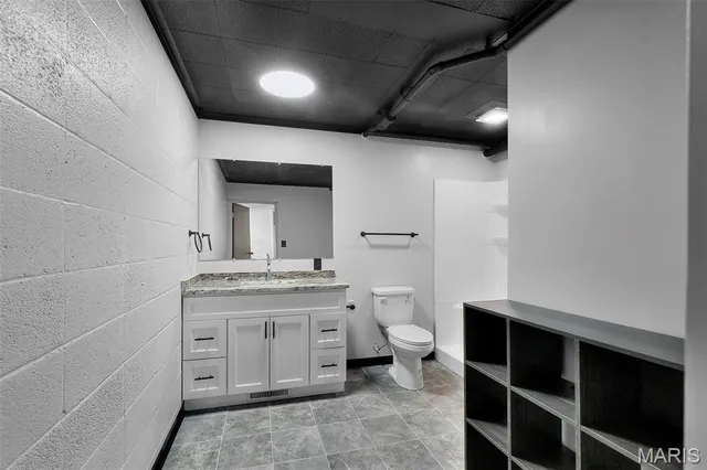 $179,000 | 718 4th Street East, Scott City, MO 63780