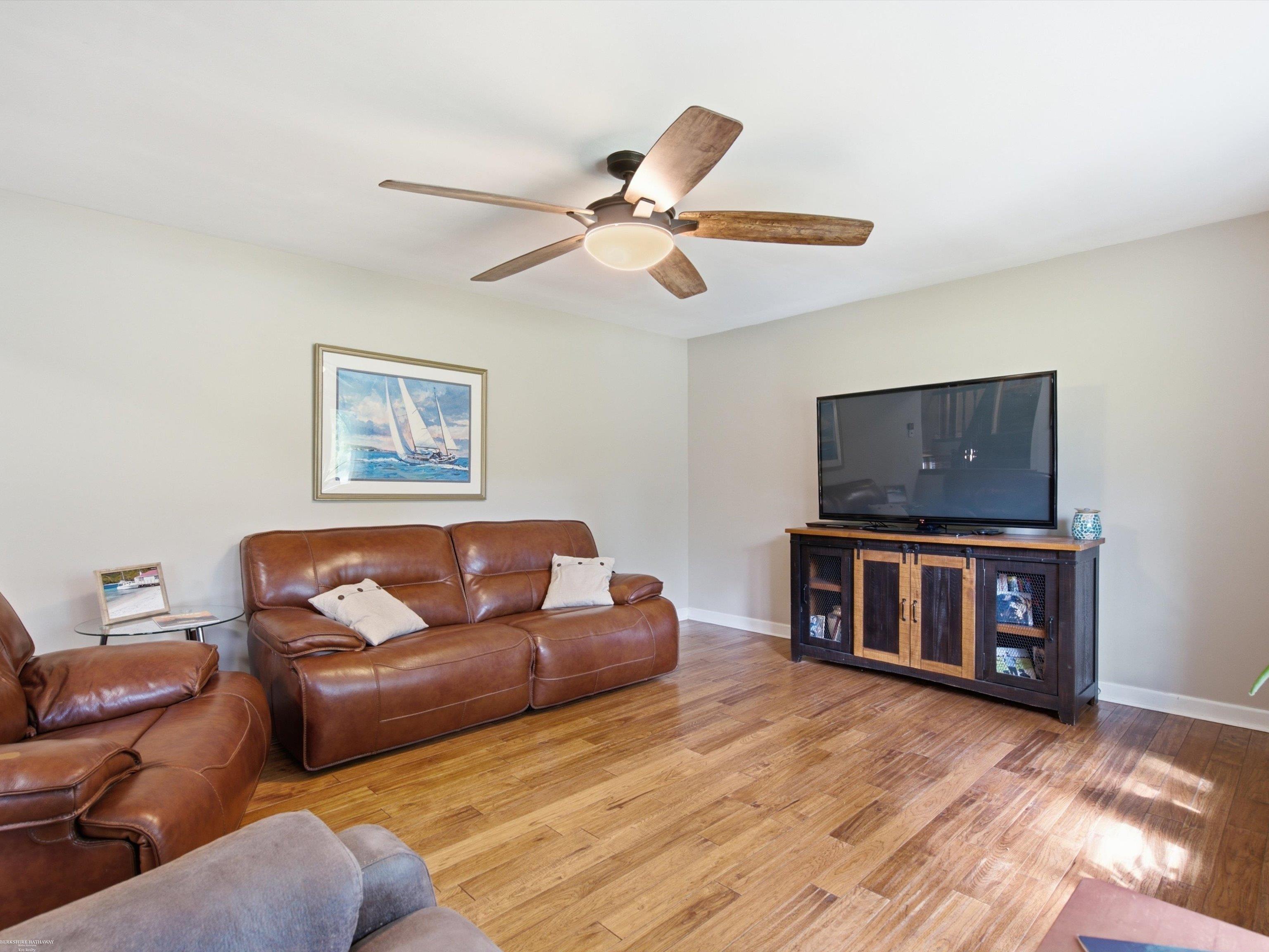 61111 Ray Center Road Ray, MI 48096 - Photo 14 of 45 Gallery Image 14