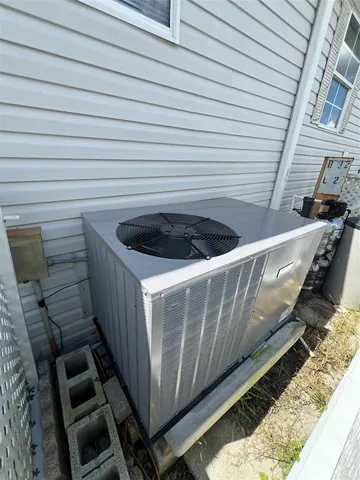 $182,400 | 5389 Southeast 64th Avenue, Okeechobee, FL 34974