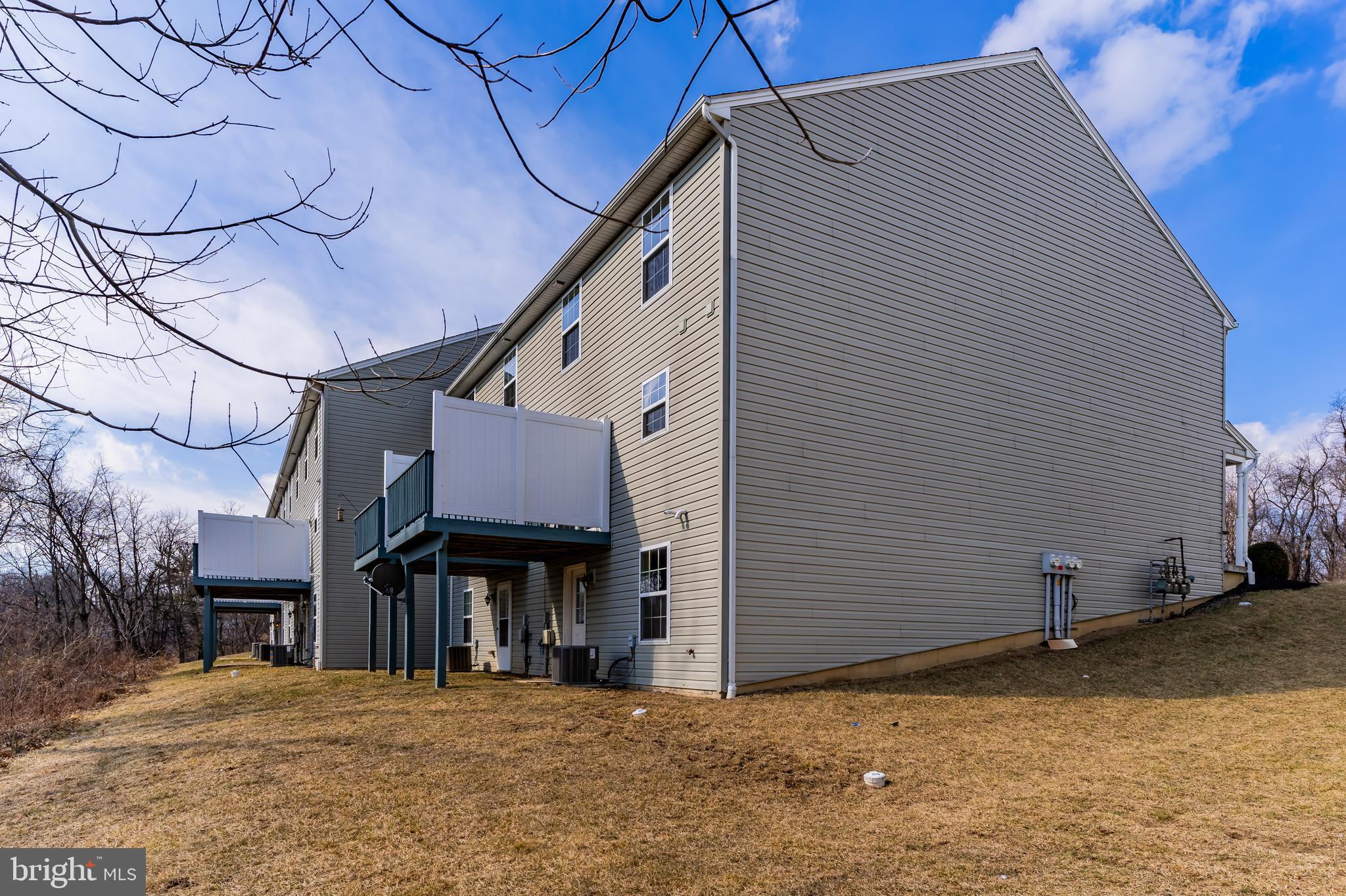 314 Briar Ridge Circle Enola, PA 17025 - Photo 3 of 32 Gallery Image 3