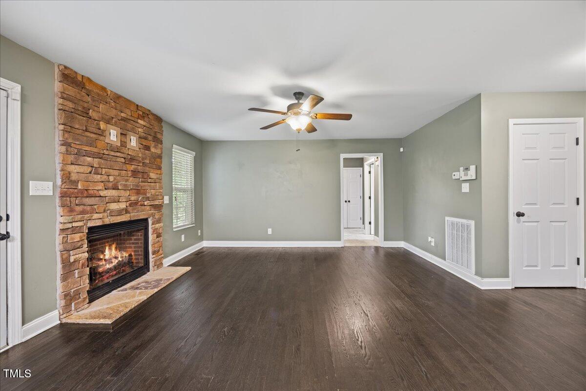 1473 Cooper Branch Road Clayton, NC 27520 - Photo 7 of 31 04-2A1A1435