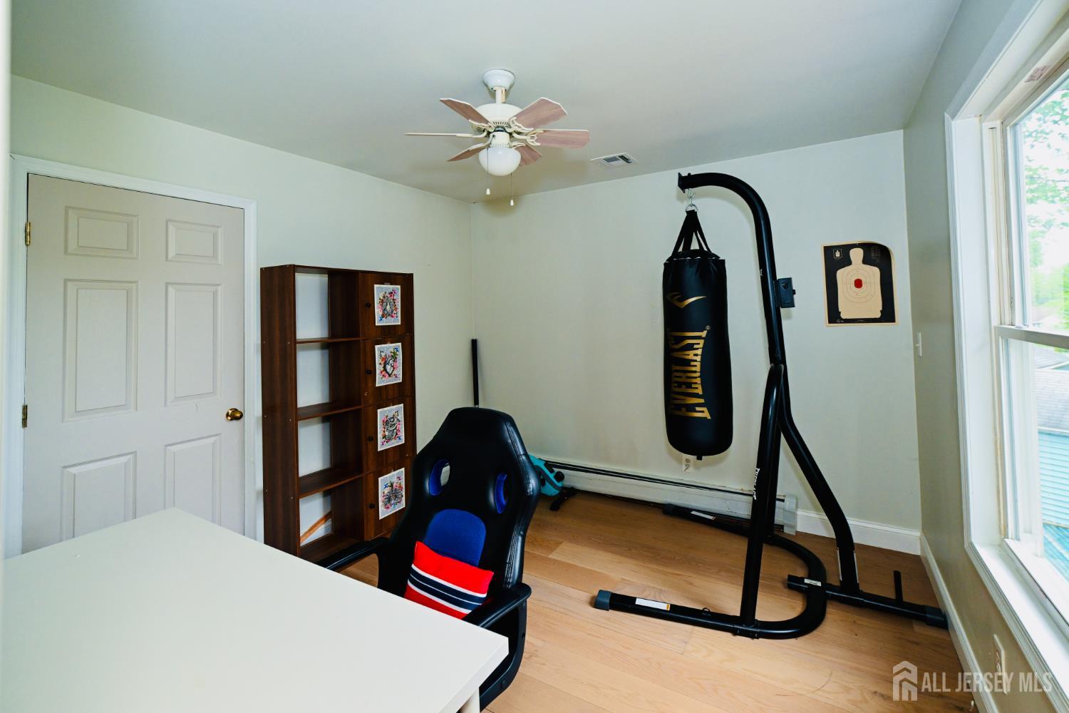 11 Baxter Road Edison, NJ 08817 - Photo 21 of 34 Gallery Image 21
