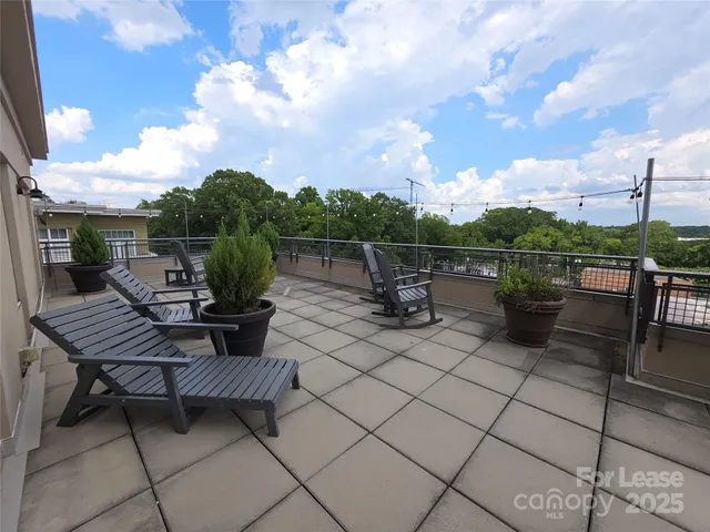 $1,599 | 1315 East Boulevard, Unit 404, Charlotte, NC 28203