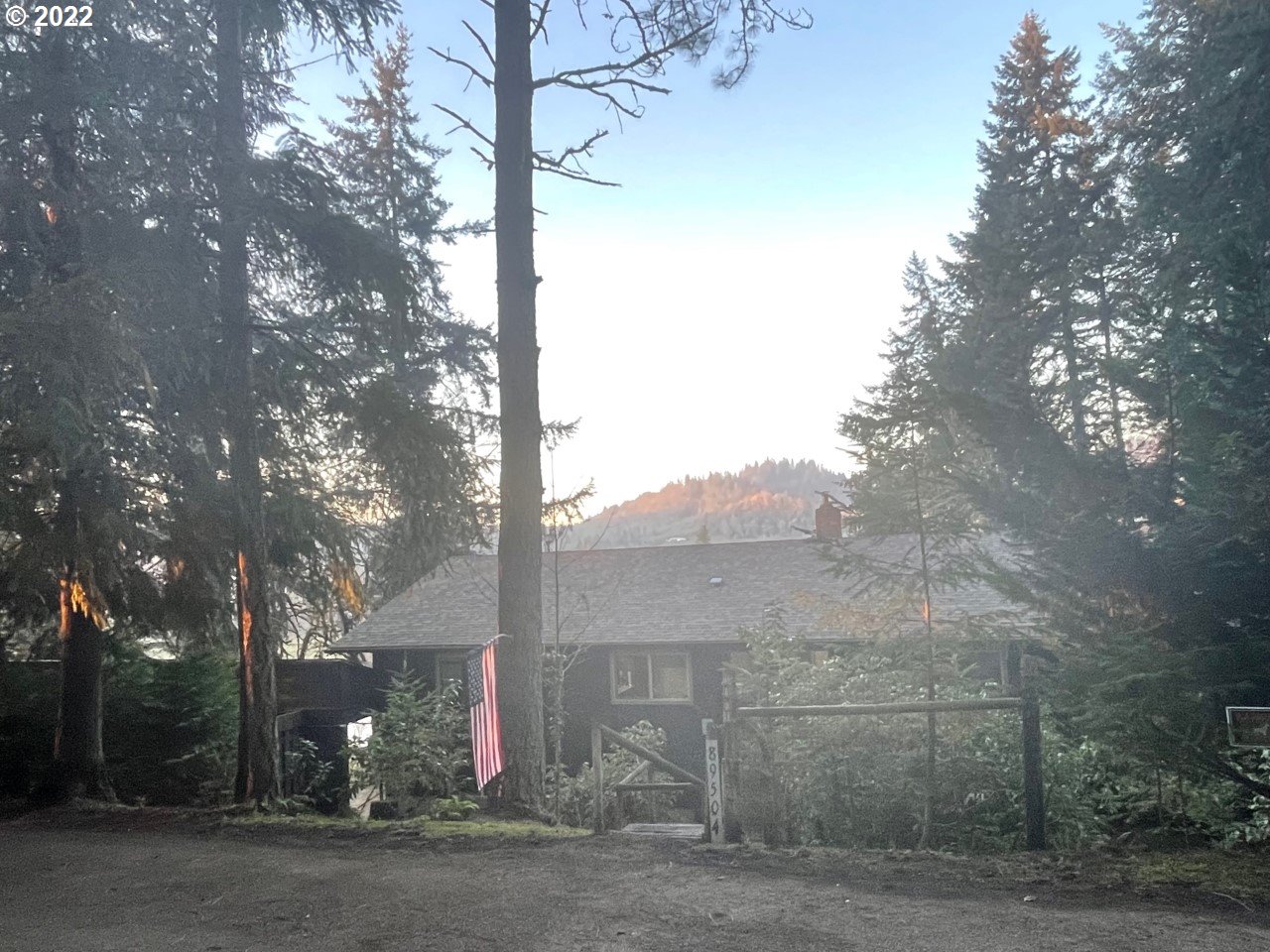 29075 Gimpl Hill Road Eugene, OR 97402 - Photo 11 of 20 Gallery Image 11