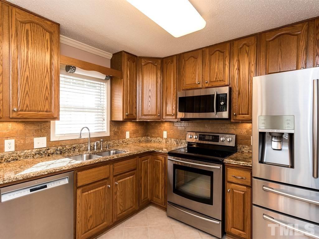 205 Edgewood Church Road Mebane, NC 27302 - Photo 4 of 25 All Stainless Appliances including Refrigerator