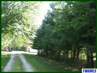 2821 East Markle Road Huntington, IN 46750 - Photo 2 of 20 Gallery Image 2