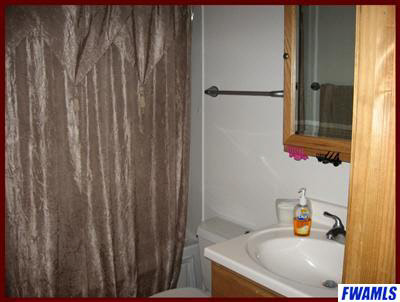 2821 East Markle Road Huntington, IN 46750 - Photo 16 of 20 Gallery Image 16