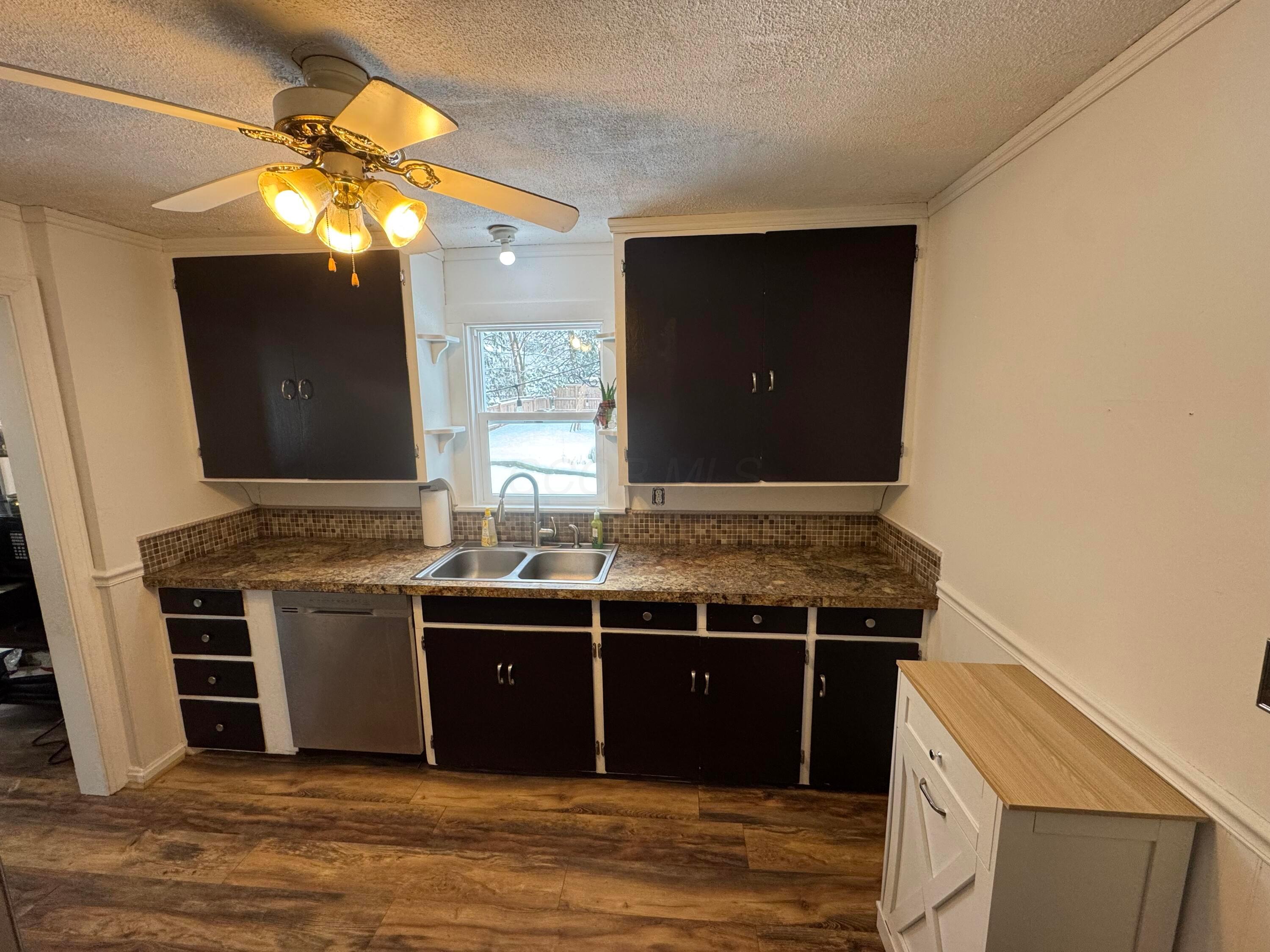 1883 Burbank Road Wooster, OH 44691 - Photo 19 of 39 Kitchen